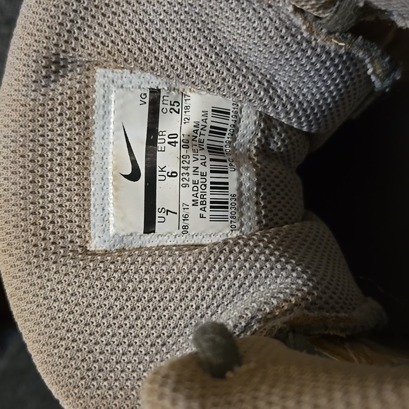 Nike Fastflex Hurrache Cleats gray Sz 7 - Picture 4 of 4